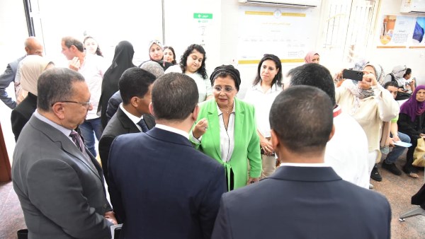 نائب وزير الصحة 