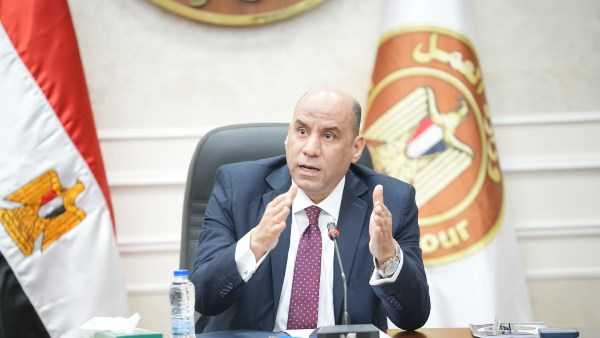 وزير العمل 