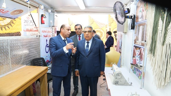 وزير العمل ومحافظ الدقهلية يفتتحان مركز التدريب المهني