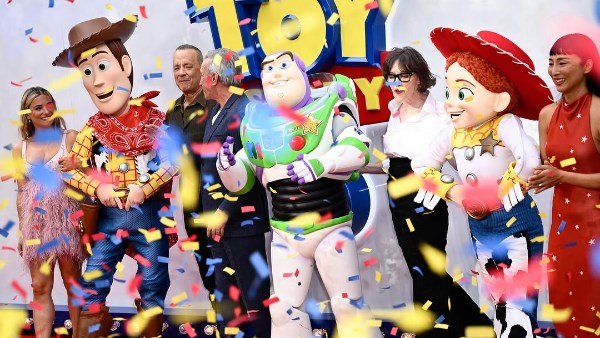 نجوم Toy Story 5 