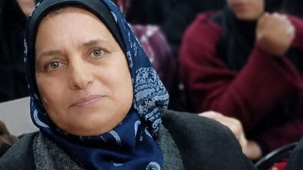 معلمة كفر الشيخ 