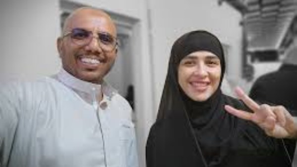 ياسمين عبد العزيز 