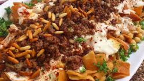 فتة االحمة المفرومة
