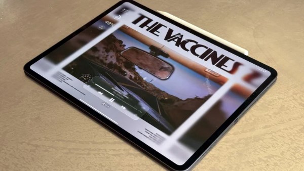 أفضل ملحقات USB-C لتحويل الآيباد الجديد إلى محطة عمل متكاملة