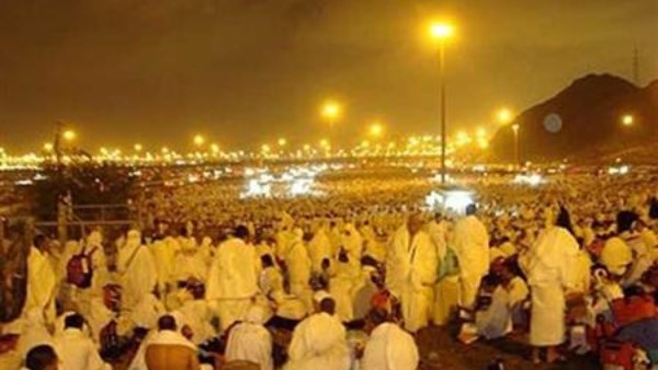 هل على الحاج فدية إذا ترك المبيت بالمزدلفة؟.. الإفتاء تجيب