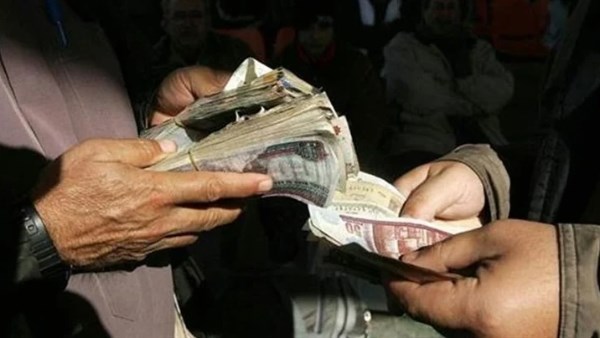 ما الفرق بين البيع بالتقسيط والربا؟