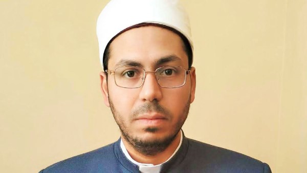 جامعة الأزهر تهنئ الدكتور محمد الجابري المدرس المساعد بكلية القرآن الكريم بطنطا لاختياره عضوًا بلجنة مراجعة المصحف بالأزهر