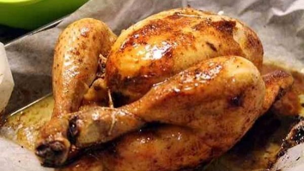 طريقة عمل الفراخ الشواية في الكيس الحراري.. بتتبيلة المطاعم وطعم مميز طريقة عمل الفراخ الشواية في الكيس الحراري.. بتتبيلة المطاعم وطعم مميز