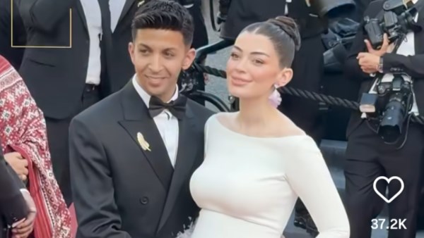 الفنانة ليلى أحمد زاهر