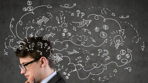 خطأ شائع في الصلاة على النبي .. أمين الفتوى يحذر منه