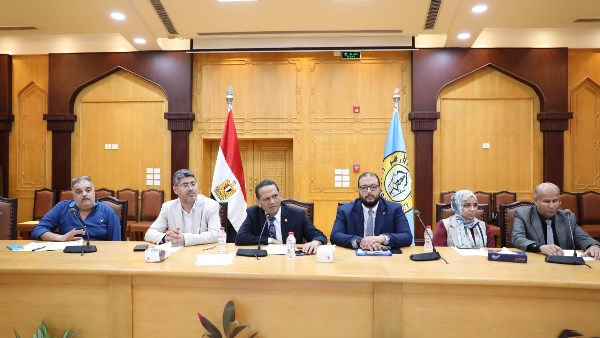 مجلس جامعة الأزهر يهنئ الأمة الإسلامية بقرب حلول عيد الأضحى