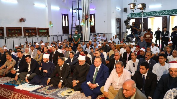 صلاة الجمعة اليوم