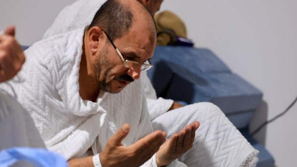حجاج بيت الله الحرام