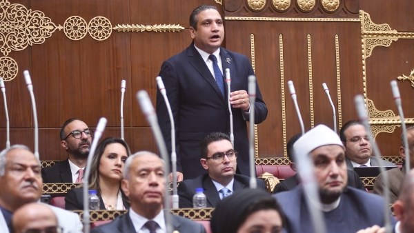 النائب عماد خليل