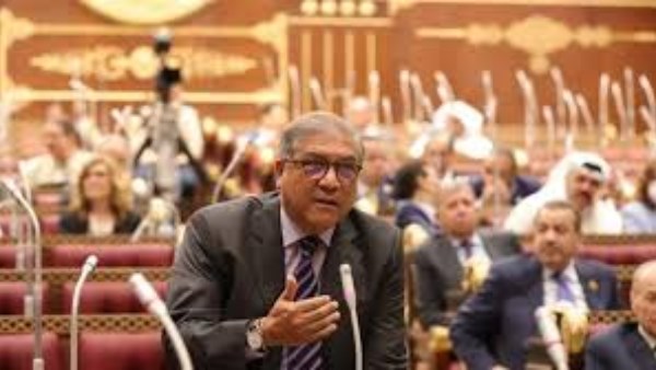 السادات : الرئيس السيسي طرح من نيروبي رؤية مصر لإنقاذ أفريقيا من فخ الأزمات العالمية السادات : الرئيس السيسي طرح من نيروبي رؤية مصر لإنقاذ أفريقيا من فخ الأزمات العالمية