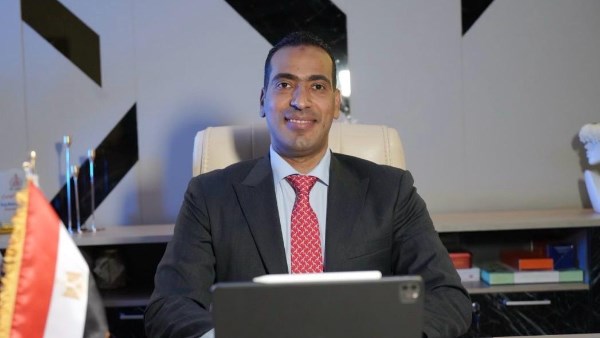وكيل لجنة الاتصالات