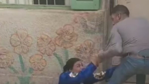 أطفال في قلب الخلاف.. .. لماذا تتحول لقاءات الأبناء إلى معارك لا تنتهي؟
