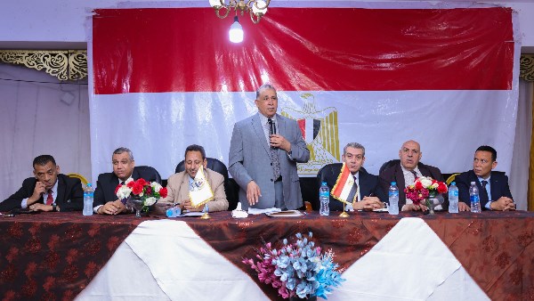 نقيب المحامين