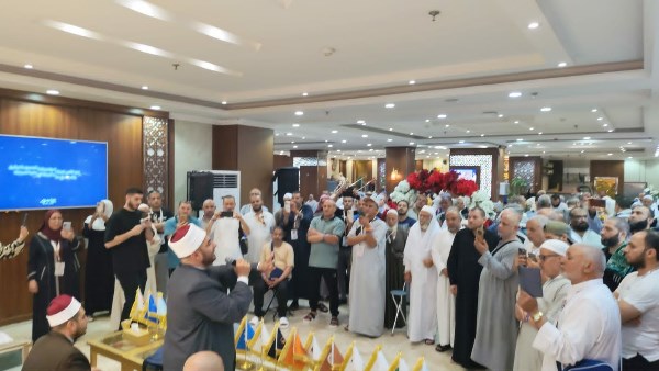 حجاج السياحة 