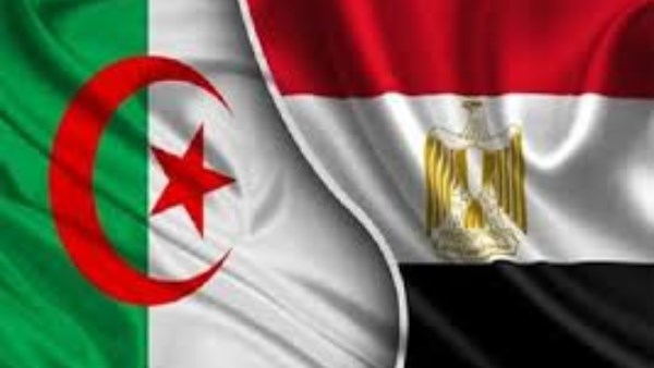 مصر والجزائر توقّعان مذكرة تفاهم بشأن شراء الزيت الخام من الجانب الجزائري