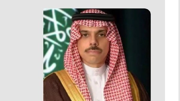 وزيرا خارجية السعودية وقطر يبحثان مستجدات الأوضاع في المنطقة