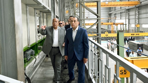 رئيس الوزراء يفتتح مصنع شركة للصناعات الهندسية بالسادس من أكتوبر