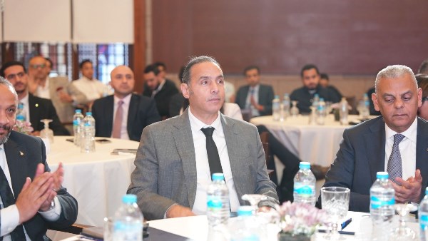 الدكتور إسلام عزام رئيس هيئة الرقابة المالية 
