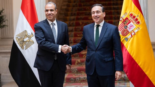 وزيرا خارجية مصر وإسبانيا يعقدان مشاورات سياسية في مدريد