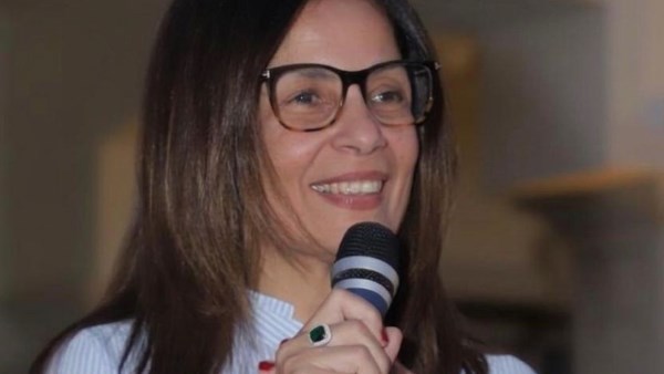 وزيرة الثقافة 
