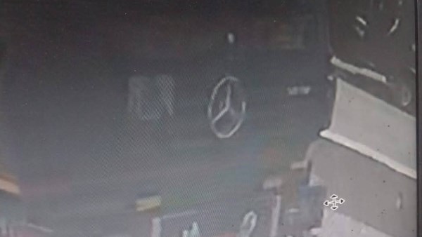 تريلا تدهس طالبا في المنوفية