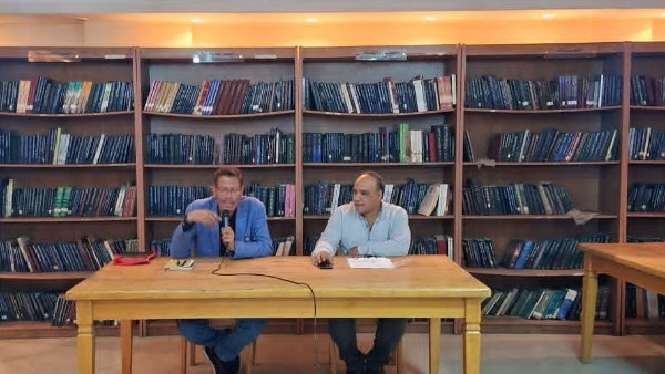 إعادة دور أندية الأدب التنويري والثقافي إلى سابق عهدها بالمحافظات