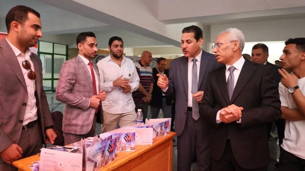 رئيس جامعة المنيا يفتتح يوم التميز الهندسي والتوظيف 2026