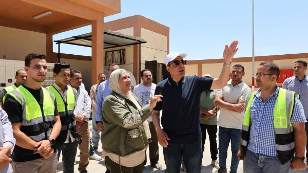 محافظ المنيا خلال الجوله 
