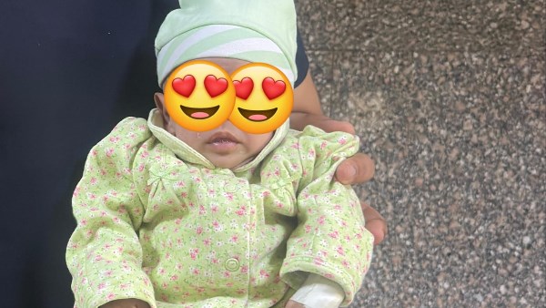 فريق طبي ينجح في إجراء أول جراحة بالمنظار الصدري لإصلاح عيب خلقي في مريء رضيع بأسيوط
