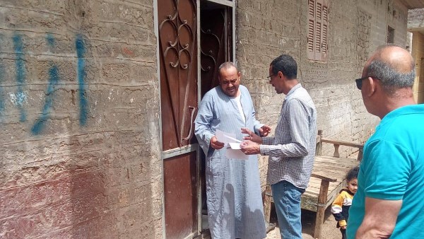  تكثيف حملات التوعية وطرق الأبواب وإنذار المخالفين للإسراع في إنهاء إجراءات التصالح بأسيوط 