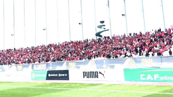 أجواء جماهيرية مشتعلة في ملعب 5 جويلية قبل نهائي الكونفدرالية قبل مباراة الزمالك واتحاد العاصمة