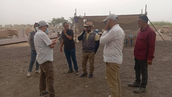 جولة ميدانية لمدير آثار الأقصر تكشف تقدم أعمال ترميم الرامسيوم وتطور حفائر ذراع أبو النجا والعساسيف
