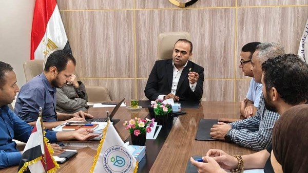 انعقاد الاجتماع التوجيهي الدوري لفريق إشراف الفرع لمتابعة آليات رفع جودة الخدمات وتعزيز الأداء