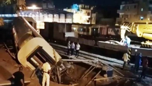 سقوط العربة الأخيرة.. التفاصيل الكاملة لحادث انقلاب عربة بقطار أسوان