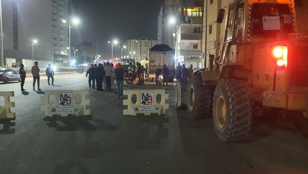 مطب صناعي بطريق مصطفى كامل