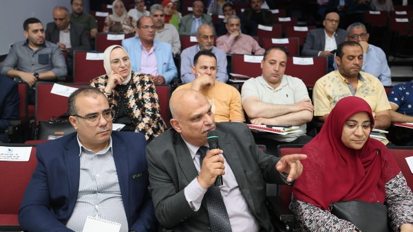 ورشة عمل بالصرف الصحي 
