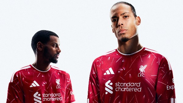 قميص ليفربول الجديد