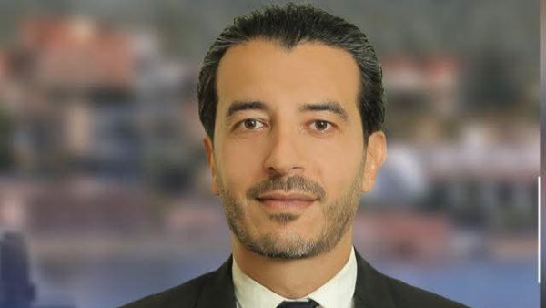وائل عبد العزيز 