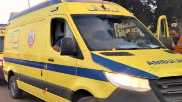 وفاة شخص متأثرا بإصابته في حادث طريق أمام المجمع التعليمي بالإسماعيلية