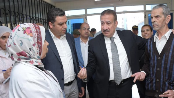جولة مفاجئة لمحافظ بورسعيد بوحدة طب أسرة الجوهرة لمتابعة انتظام سير العمل | صور