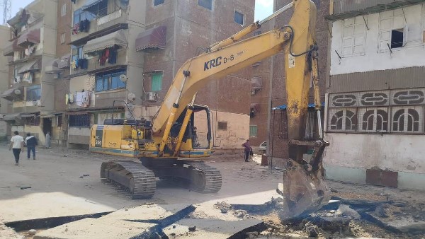 تنفيذًا لتوجيهات اللواء  إبراهيم أبو ليمون، محافظ بورسعيد، بمواصلة جهود رفع كفاءة الشوارع والارتقاء بالمظهر الحضاري بمختلف الأحياء،