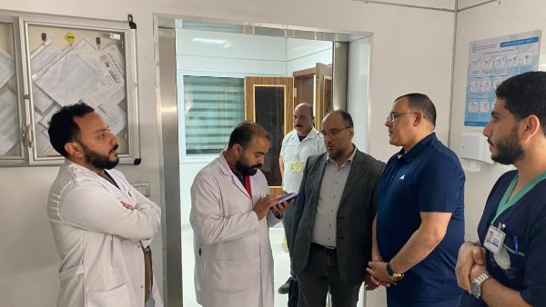 جولة ميدانية لمدير رعاية بورسعيد الصحية  ثالث أيام عيد الأضحى المبارك بمستشفى النصر التخصصي  