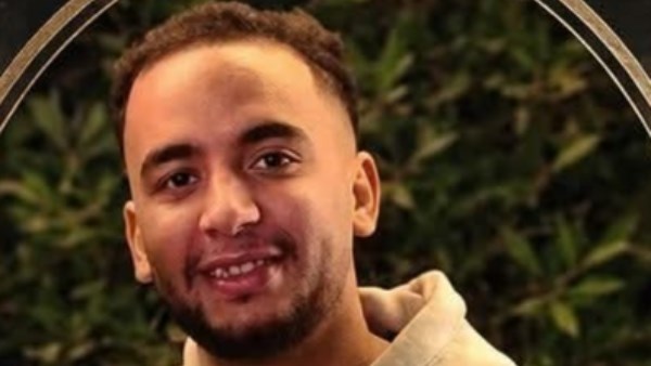 الشاب 