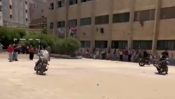 سباق موتسيكلات 