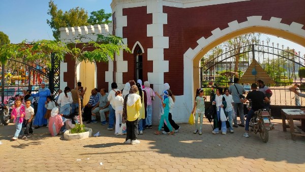 حدائق القناطر الخيرية 